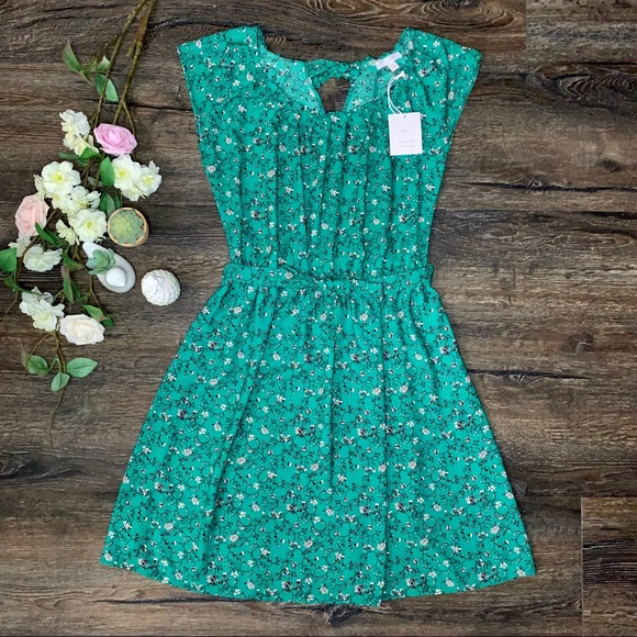 LC Lauren Conrad Dresses & Skirts - Lauren Conrad | Green Floral Dress